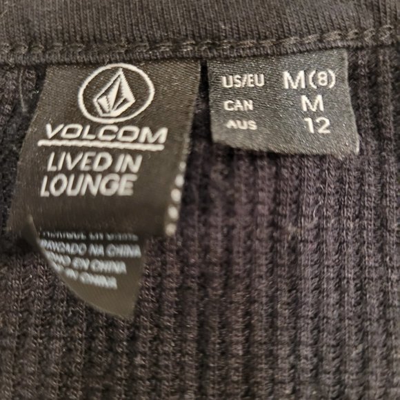 Volcom longsleeve shirt - Picture 2 of 4